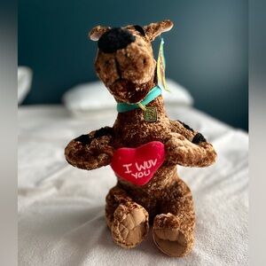 Vintage Scooby Doo “I Wuv You” Plushie